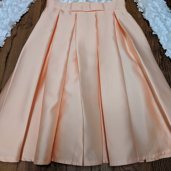 Floral Midi Dress - Picture 3 of 8